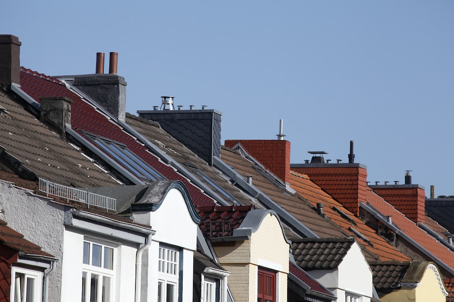 Colors of clay roofing on homes in Germany