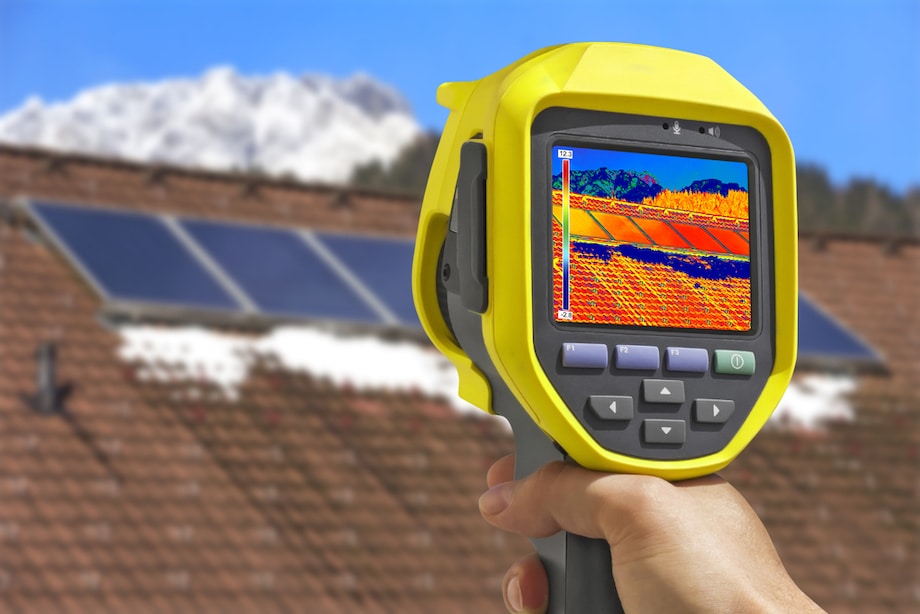 recording solar panels with thermal camera